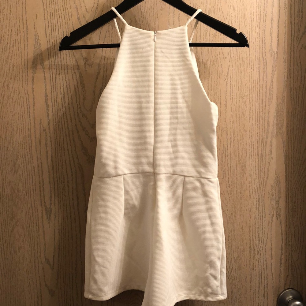 WHITE ROMPER - Picture 2 of 2